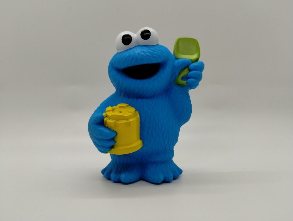 Sesame Street Cookie Monster Beach PVC Figure Sand Pail Shovel 4"